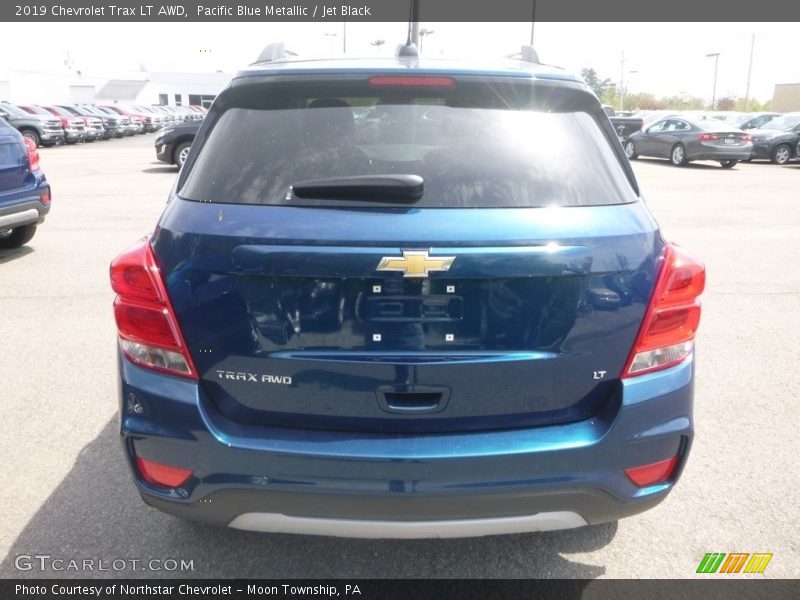 Pacific Blue Metallic / Jet Black 2019 Chevrolet Trax LT AWD
