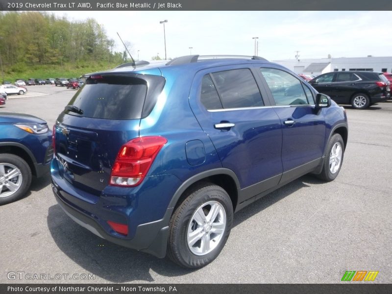 Pacific Blue Metallic / Jet Black 2019 Chevrolet Trax LT AWD