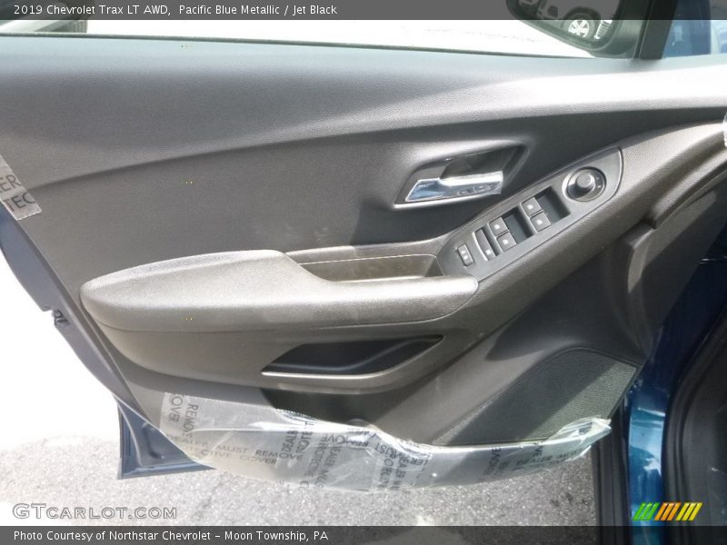 Pacific Blue Metallic / Jet Black 2019 Chevrolet Trax LT AWD