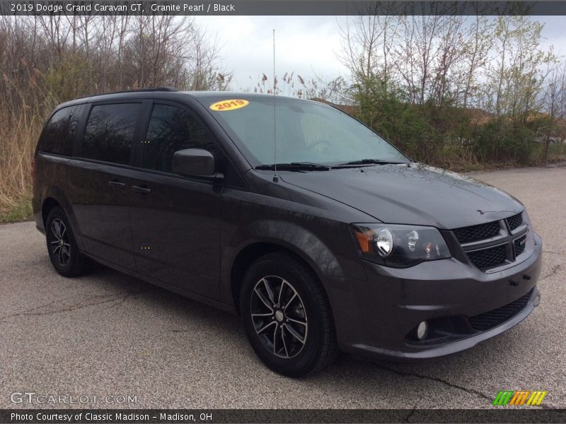 Granite Pearl / Black 2019 Dodge Grand Caravan GT