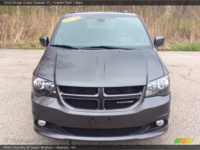 Granite Pearl / Black 2019 Dodge Grand Caravan GT