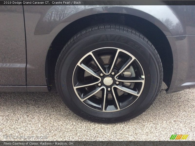 Granite Pearl / Black 2019 Dodge Grand Caravan GT