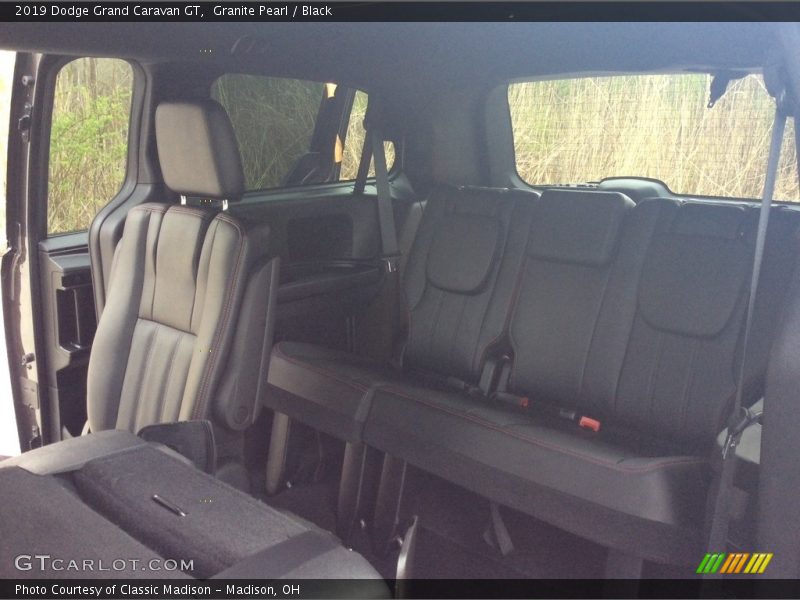 Granite Pearl / Black 2019 Dodge Grand Caravan GT