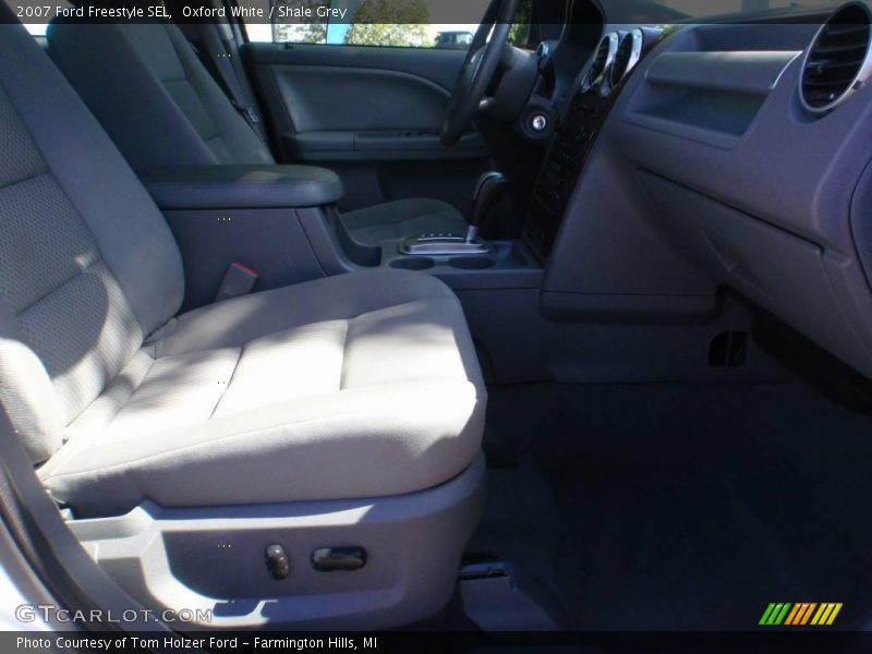 Oxford White / Shale Grey 2007 Ford Freestyle SEL