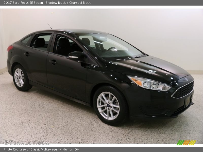 Shadow Black / Charcoal Black 2017 Ford Focus SE Sedan