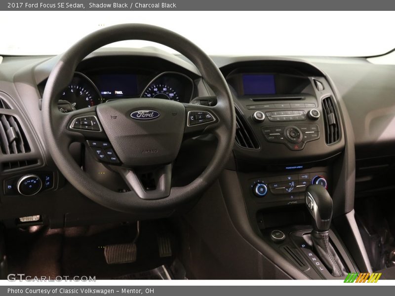 Shadow Black / Charcoal Black 2017 Ford Focus SE Sedan