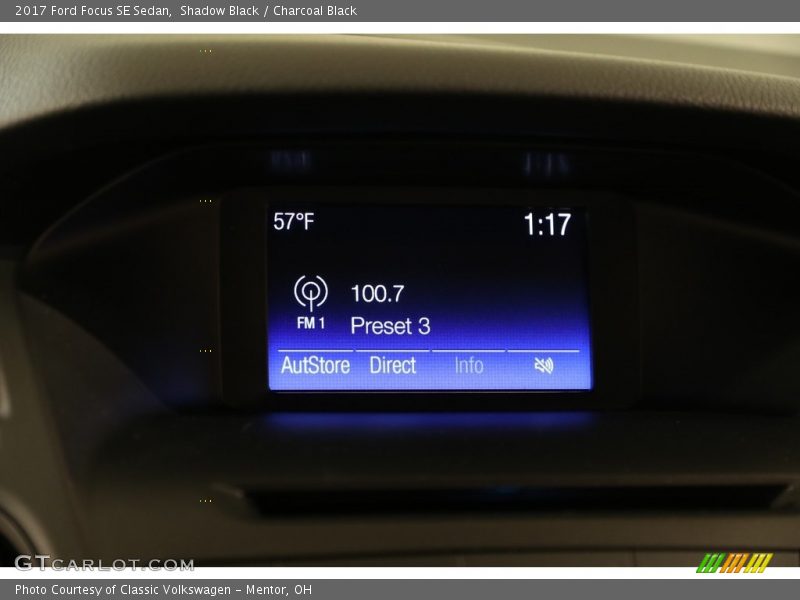 Shadow Black / Charcoal Black 2017 Ford Focus SE Sedan