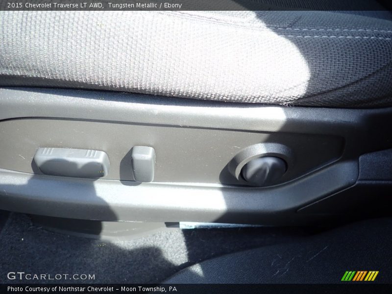 Tungsten Metallic / Ebony 2015 Chevrolet Traverse LT AWD