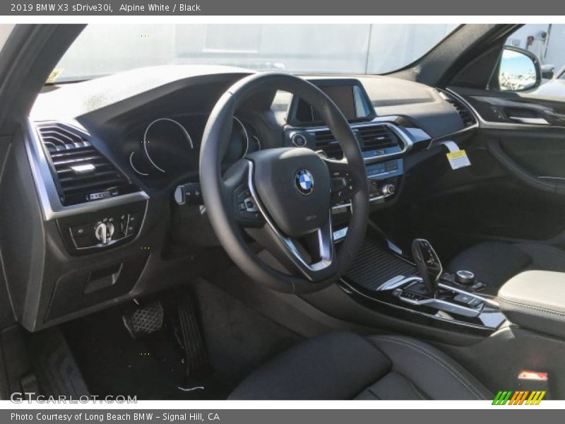 Alpine White / Black 2019 BMW X3 sDrive30i