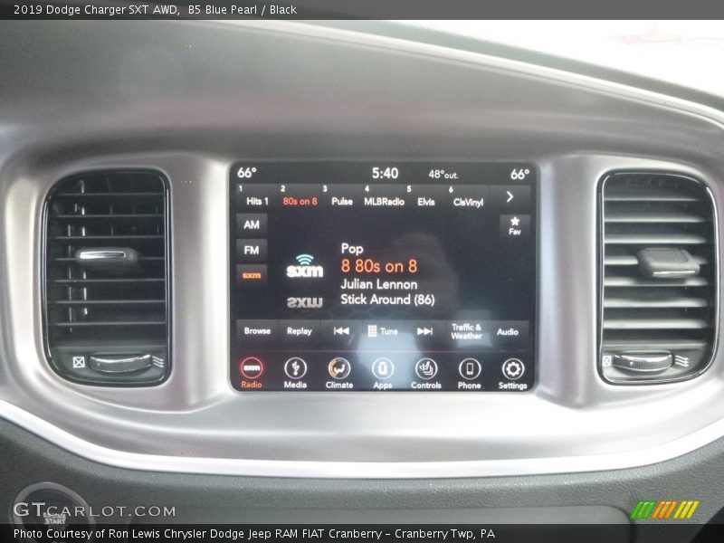 B5 Blue Pearl / Black 2019 Dodge Charger SXT AWD