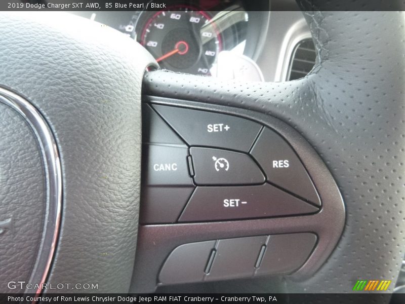 B5 Blue Pearl / Black 2019 Dodge Charger SXT AWD