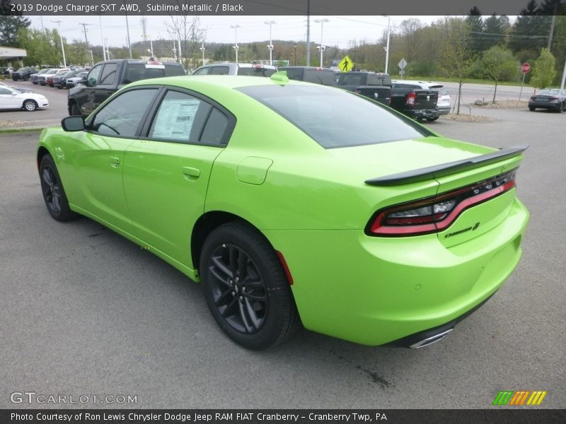 Sublime Metallic / Black 2019 Dodge Charger SXT AWD
