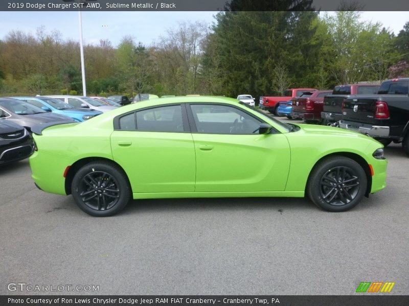 Sublime Metallic / Black 2019 Dodge Charger SXT AWD