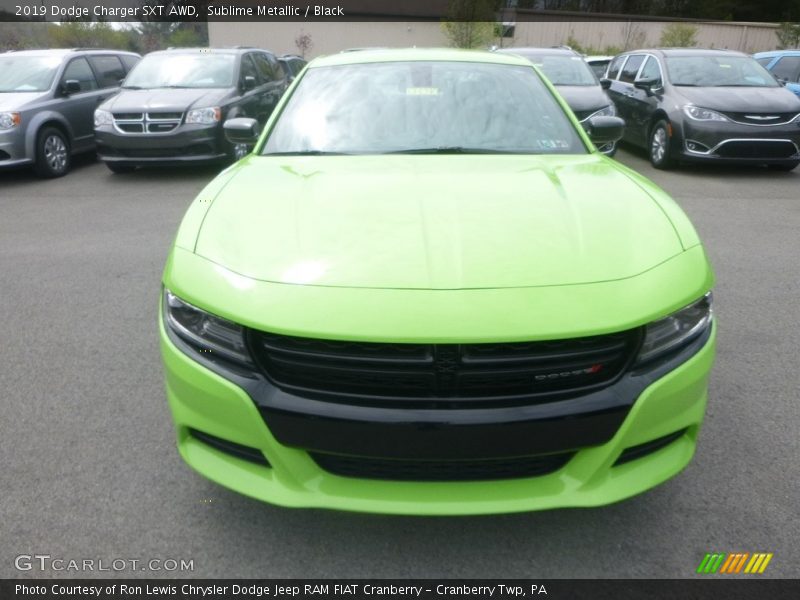 Sublime Metallic / Black 2019 Dodge Charger SXT AWD