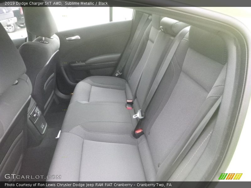Sublime Metallic / Black 2019 Dodge Charger SXT AWD