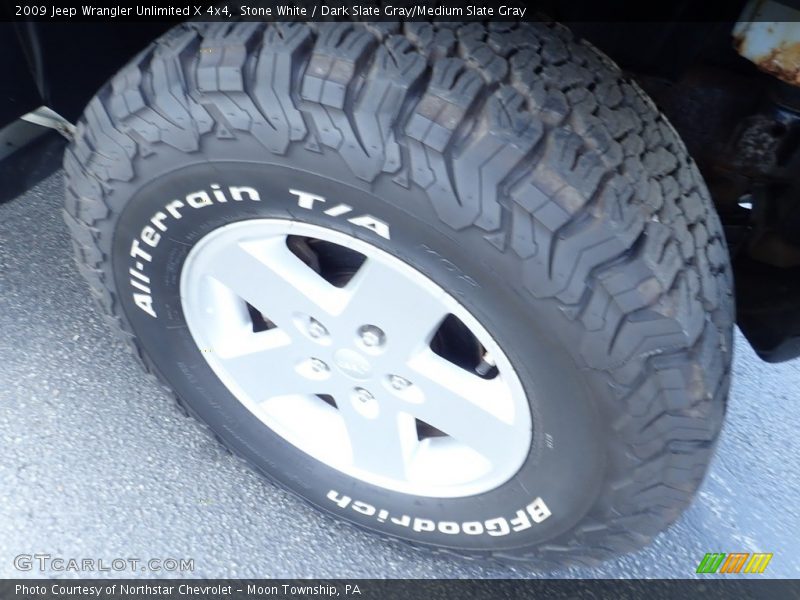 Stone White / Dark Slate Gray/Medium Slate Gray 2009 Jeep Wrangler Unlimited X 4x4