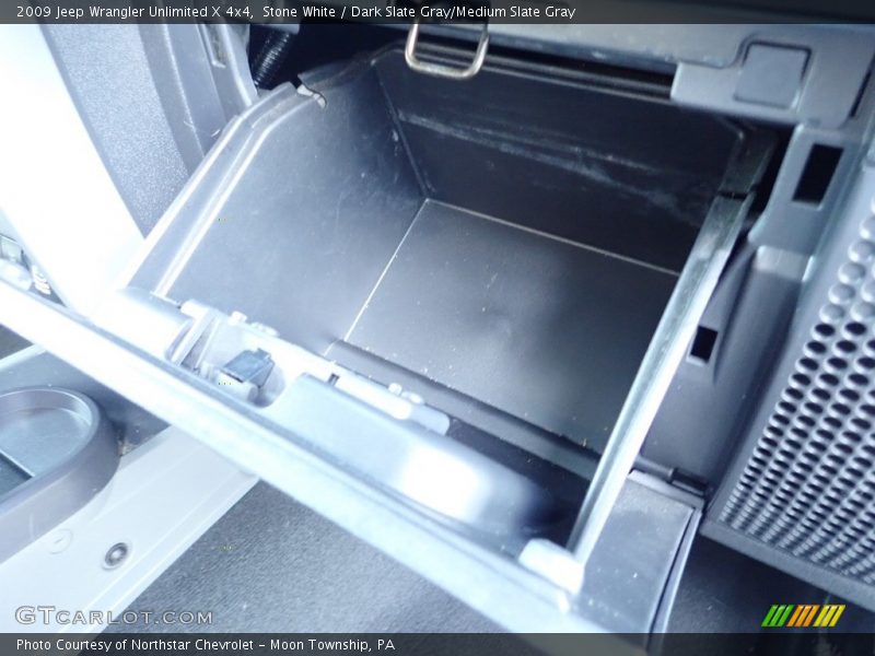 Stone White / Dark Slate Gray/Medium Slate Gray 2009 Jeep Wrangler Unlimited X 4x4