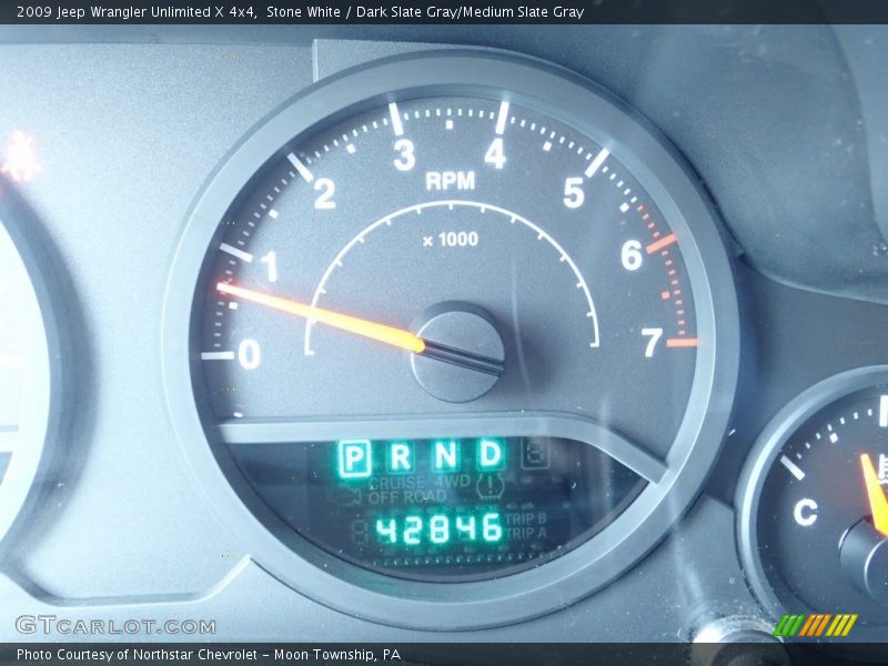 Stone White / Dark Slate Gray/Medium Slate Gray 2009 Jeep Wrangler Unlimited X 4x4