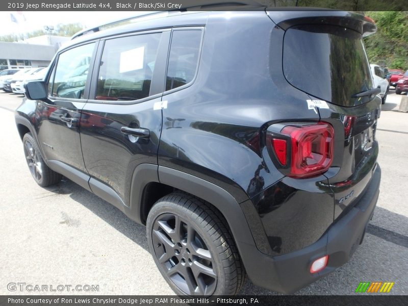 Black / Black/Ski Grey 2019 Jeep Renegade Latitude 4x4