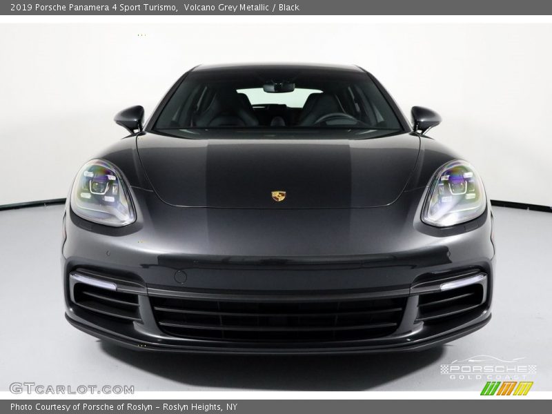 Volcano Grey Metallic / Black 2019 Porsche Panamera 4 Sport Turismo