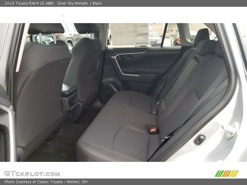 Silver Sky Metallic / Black 2019 Toyota RAV4 LE AWD