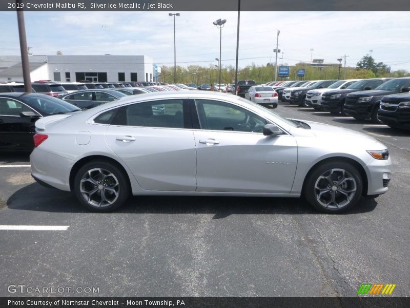 Silver Ice Metallic / Jet Black 2019 Chevrolet Malibu RS