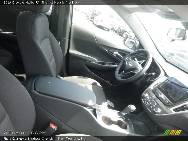 Silver Ice Metallic / Jet Black 2019 Chevrolet Malibu RS