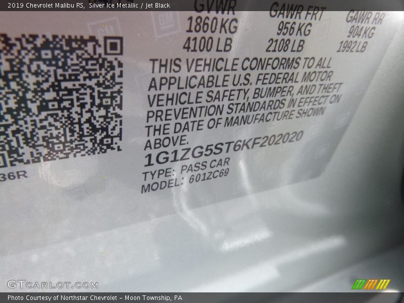 Silver Ice Metallic / Jet Black 2019 Chevrolet Malibu RS