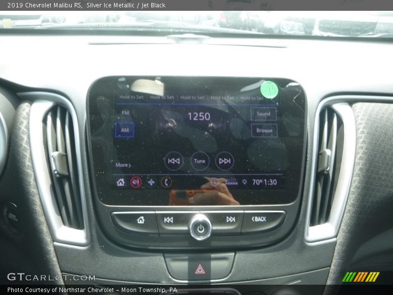 Silver Ice Metallic / Jet Black 2019 Chevrolet Malibu RS