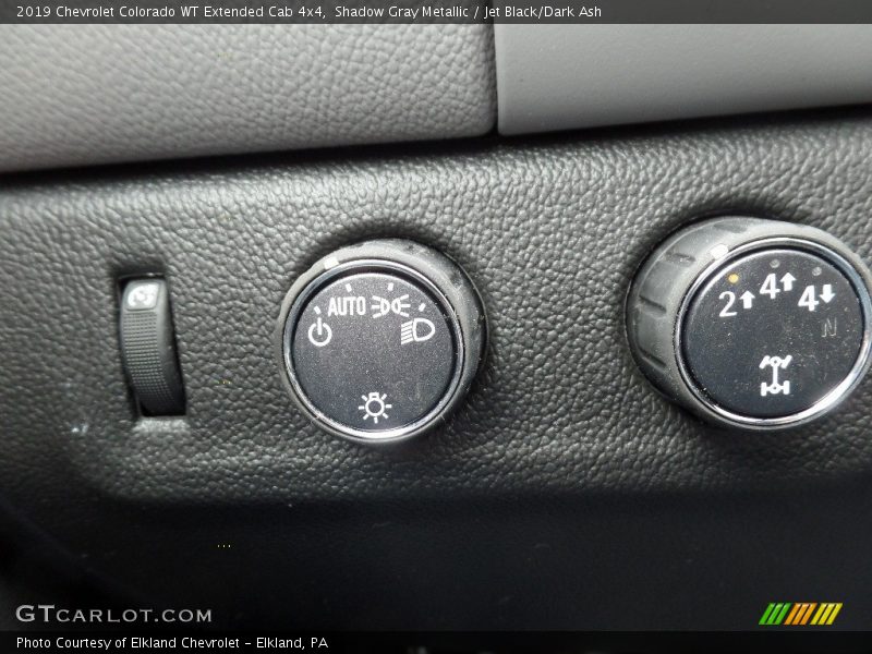 Shadow Gray Metallic / Jet Black/Dark Ash 2019 Chevrolet Colorado WT Extended Cab 4x4