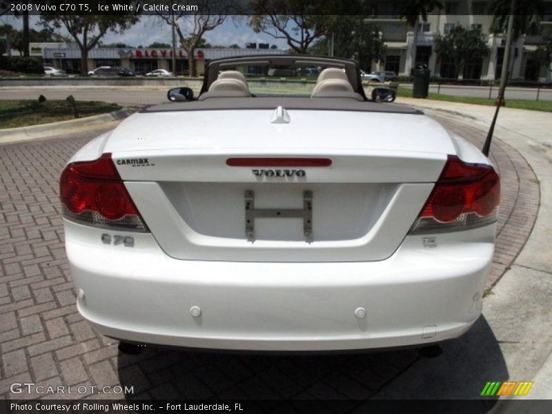 Ice White / Calcite Cream 2008 Volvo C70 T5