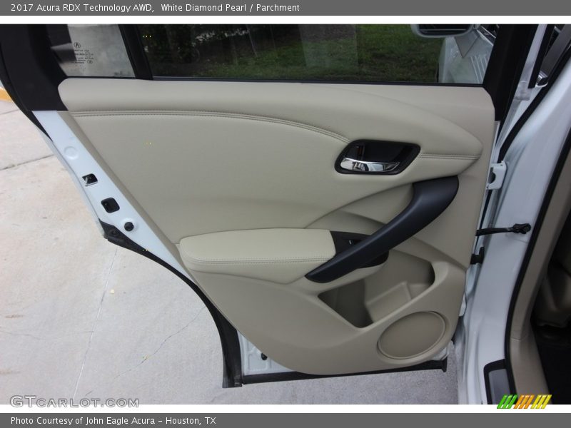 White Diamond Pearl / Parchment 2017 Acura RDX Technology AWD
