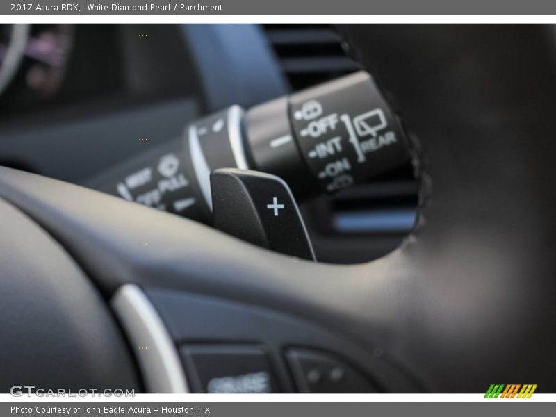 White Diamond Pearl / Parchment 2017 Acura RDX