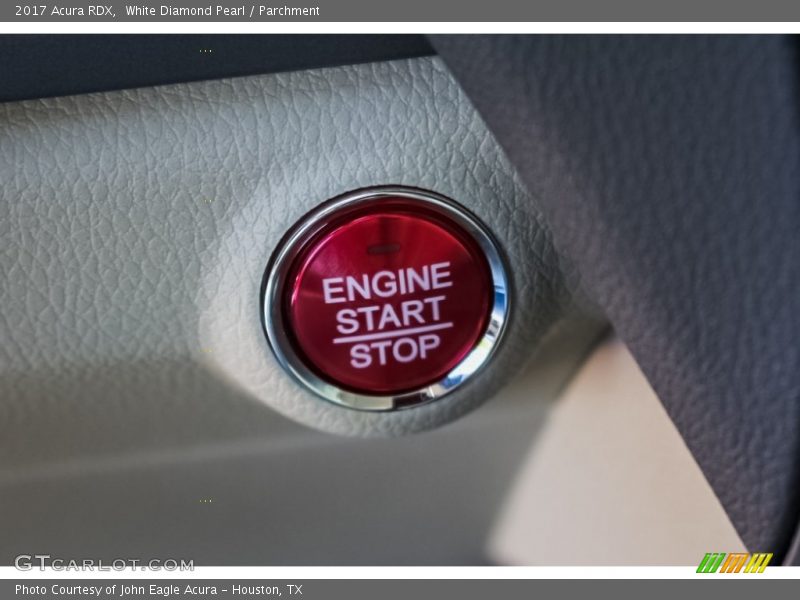 White Diamond Pearl / Parchment 2017 Acura RDX