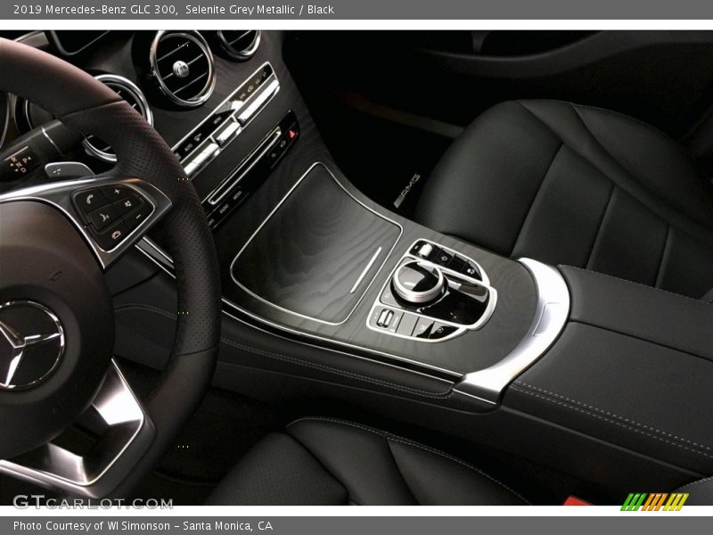 Selenite Grey Metallic / Black 2019 Mercedes-Benz GLC 300