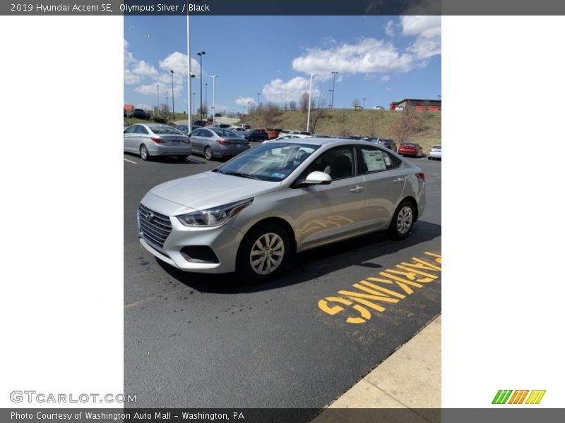 Olympus Silver / Black 2019 Hyundai Accent SE