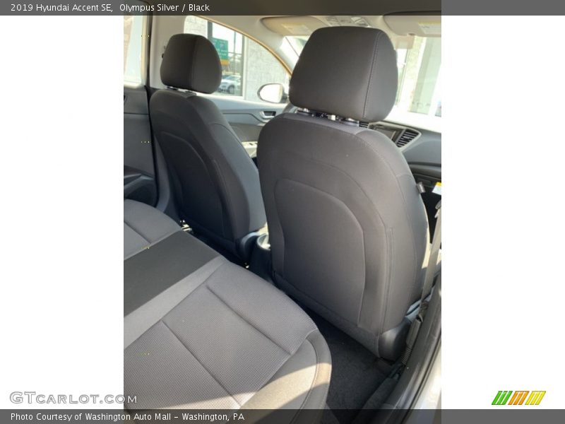 Olympus Silver / Black 2019 Hyundai Accent SE