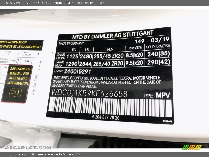 Polar White / Black 2019 Mercedes-Benz GLC 300 4Matic Coupe