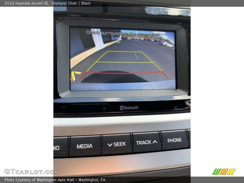 Olympus Silver / Black 2019 Hyundai Accent SE