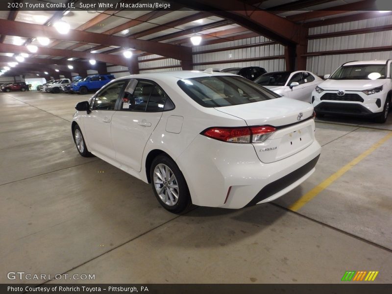 Super White / Macadamia/Beige 2020 Toyota Corolla LE