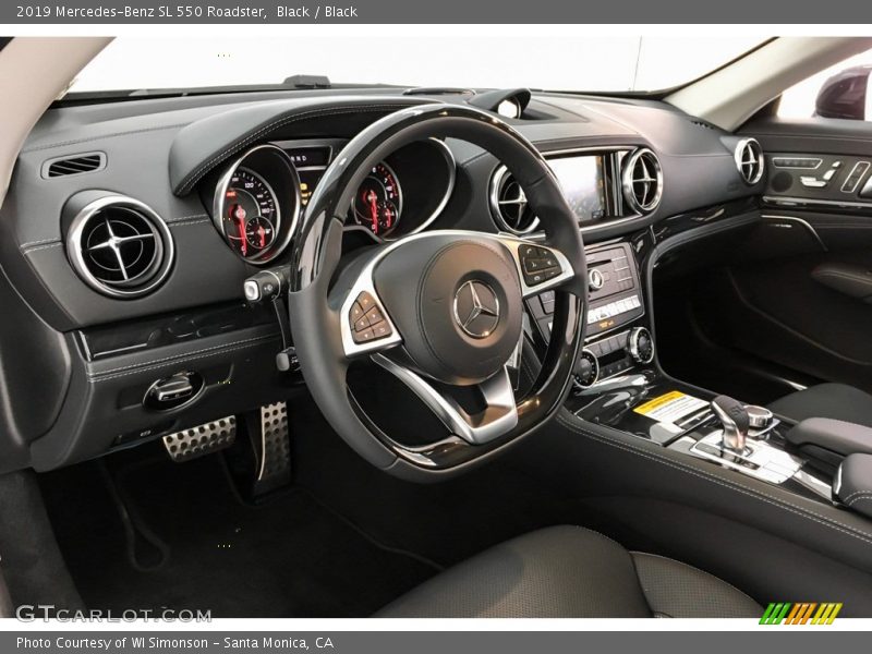  2019 SL 550 Roadster Steering Wheel