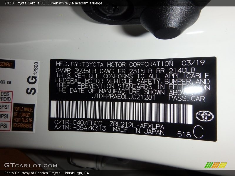 2020 Corolla LE Super White Color Code 040