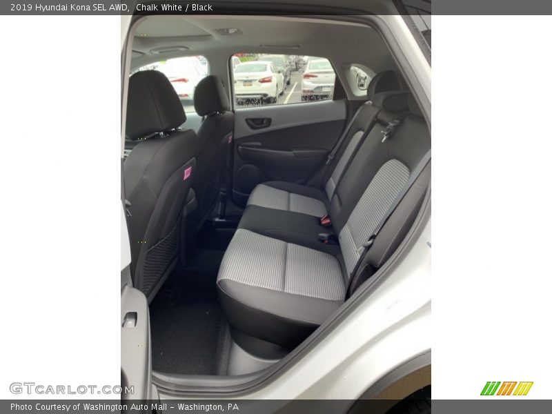 Chalk White / Black 2019 Hyundai Kona SEL AWD