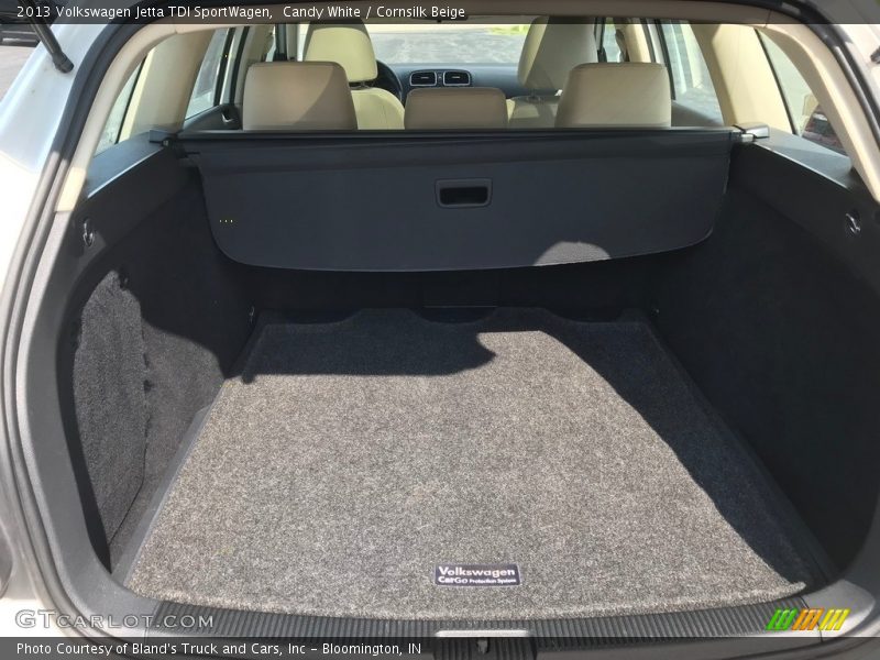 Candy White / Cornsilk Beige 2013 Volkswagen Jetta TDI SportWagen