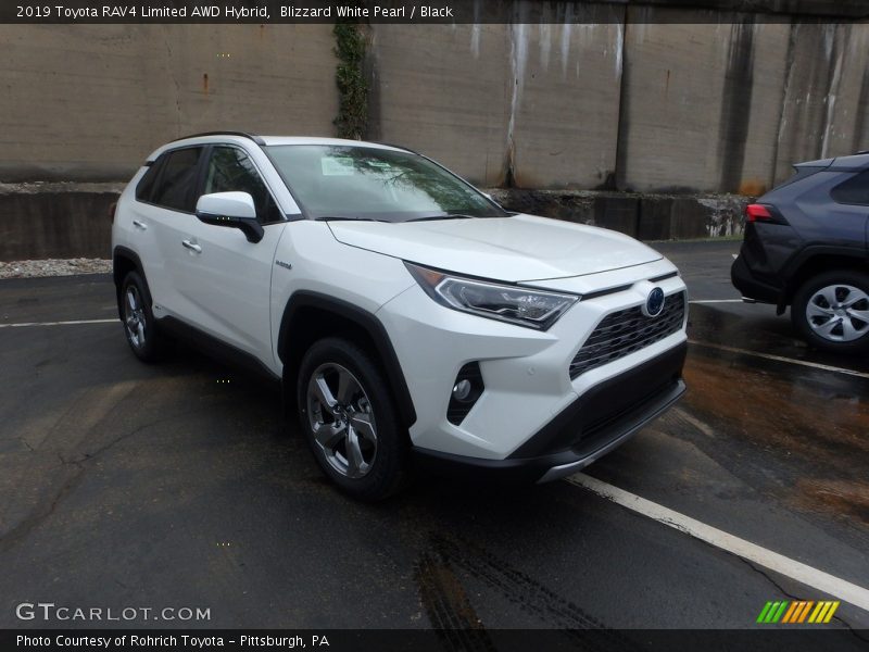 Front 3/4 View of 2019 RAV4 Limited AWD Hybrid