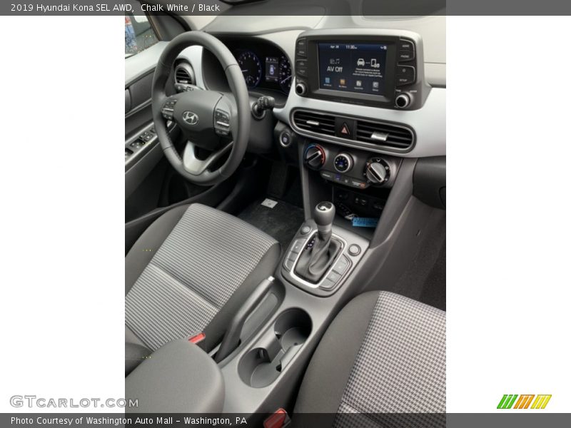 Chalk White / Black 2019 Hyundai Kona SEL AWD