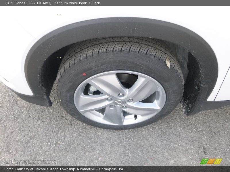 Platinum White Pearl / Black 2019 Honda HR-V EX AWD