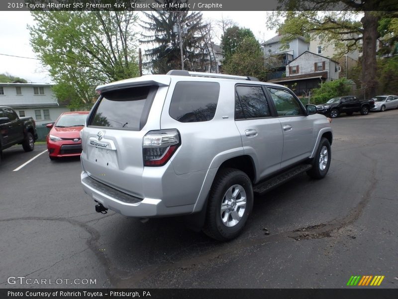 Classic Silver Metallic / Graphite 2019 Toyota 4Runner SR5 Premium 4x4