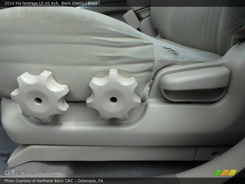 Black Cherry / Beige 2010 Kia Sportage LX V6 4x4
