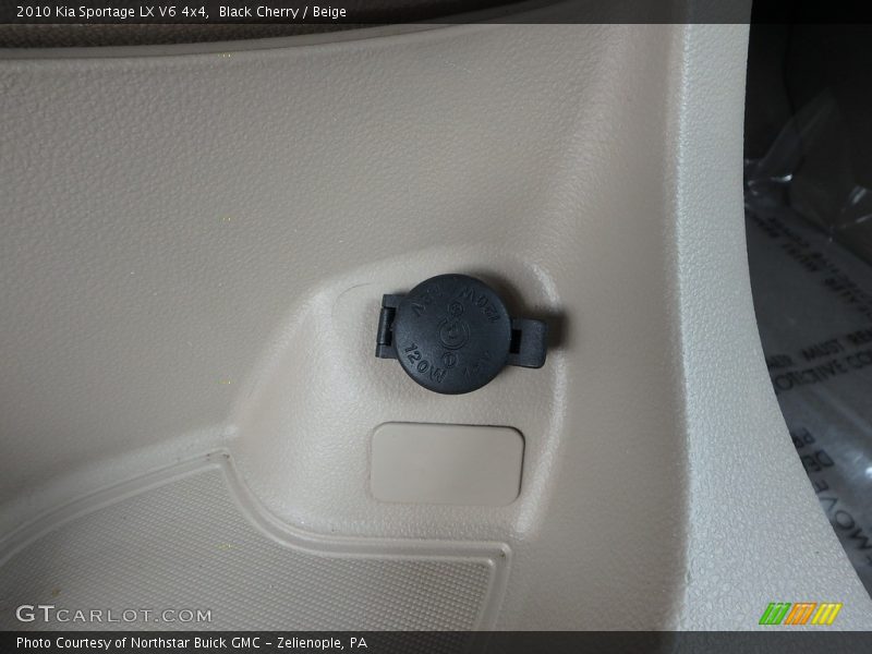 Black Cherry / Beige 2010 Kia Sportage LX V6 4x4